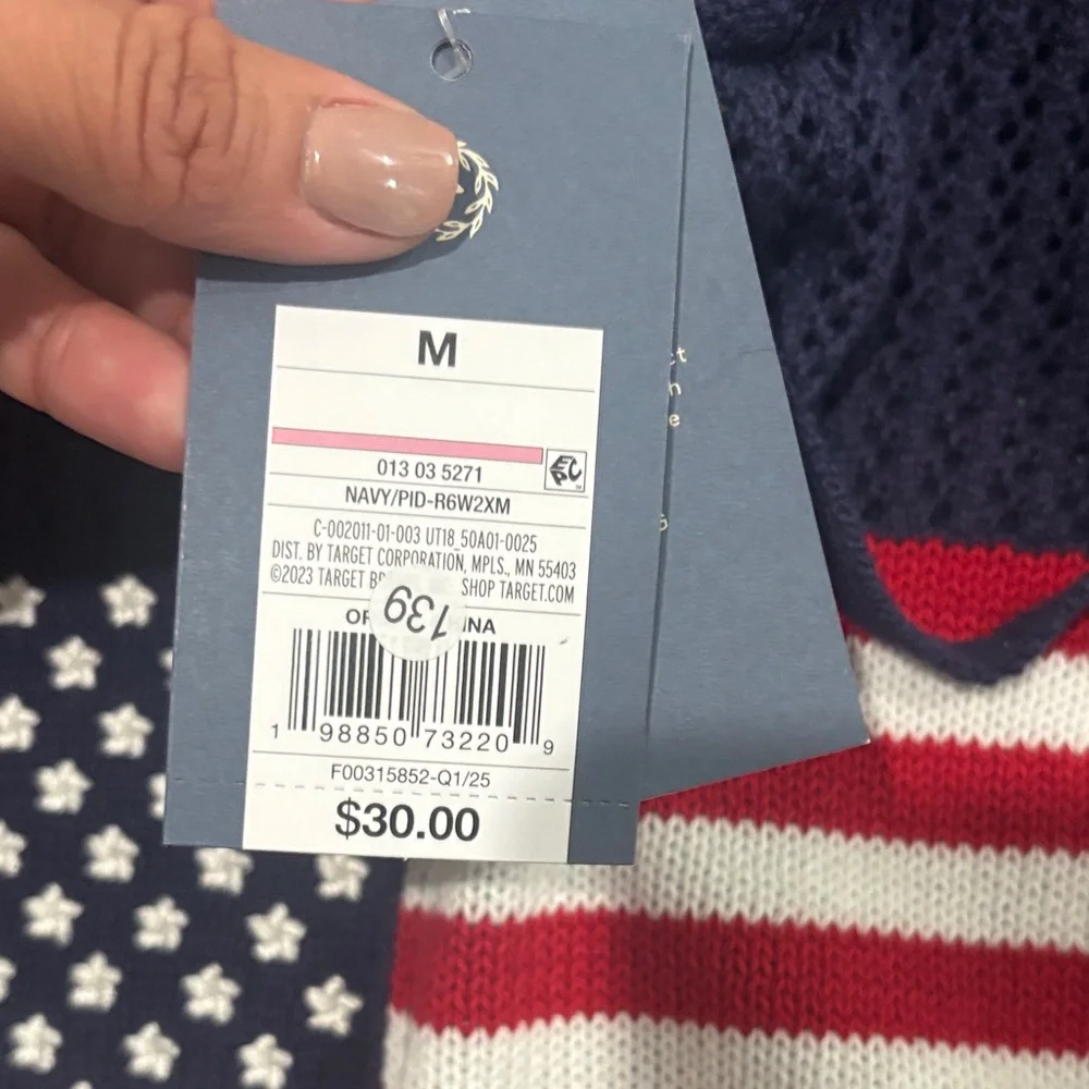 Universal Thread Navy Sweater with American Flag - Picture 3 of 5